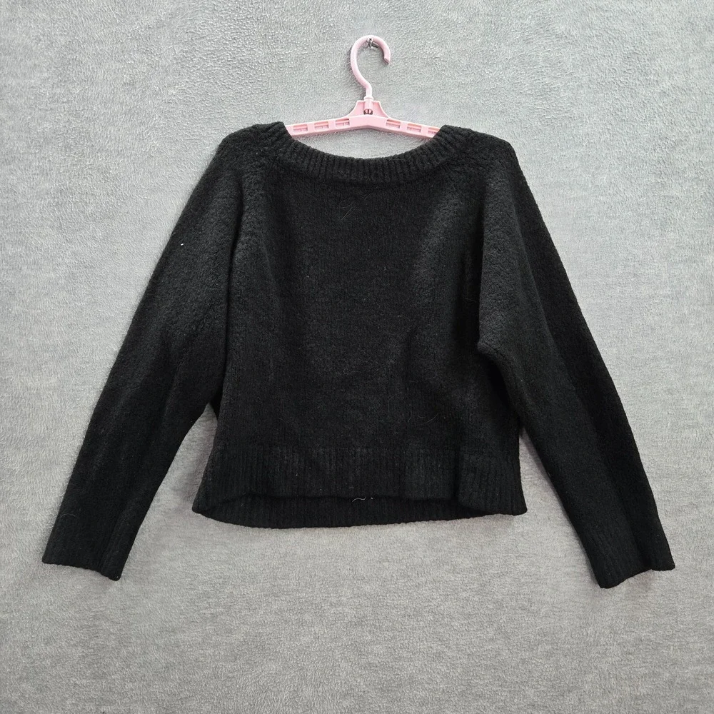 Victoria's‎ Secret Women Sweater Medium Black Cropped Long Sleeve Pullover